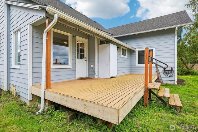319 Short Columbia Street, Monroe, WA 98272