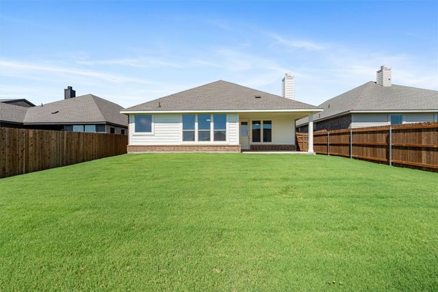 3524 Columbus Street, Gainesville, TX 76240
