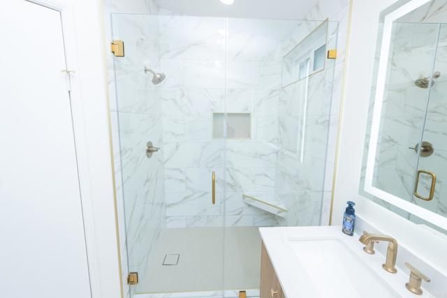 11376 Via Rancho San Diego Road F, El Cajon, CA 92019