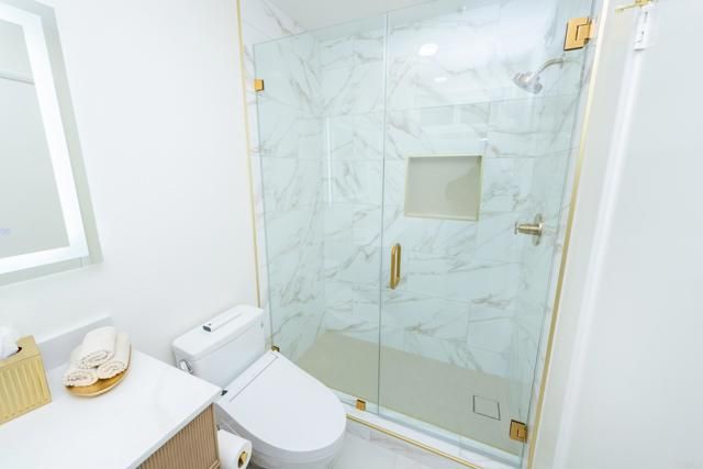 11376 Via Rancho San Diego Road F, El Cajon, CA 92019