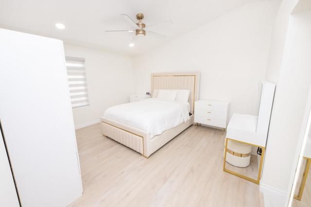 11376 Via Rancho San Diego Road F, El Cajon, CA 92019