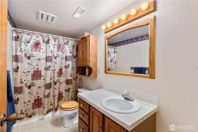 2527 211th Avenue E, Lake Tapps, WA 98391