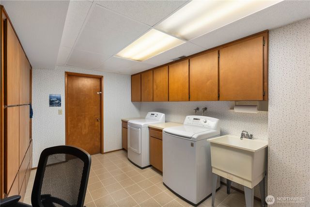 2527 211th Avenue E, Lake Tapps, WA 98391