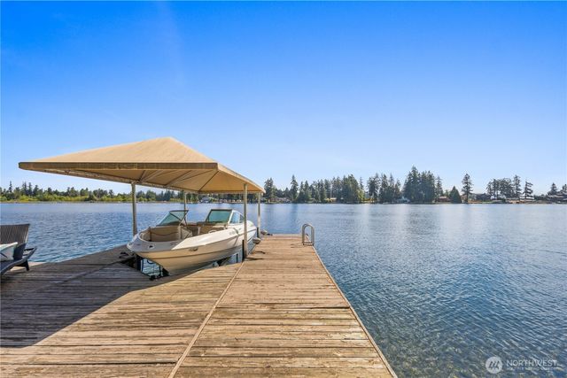 2527 211th Avenue E, Lake Tapps, WA 98391