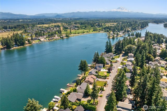 2527 211th Avenue E, Lake Tapps, WA 98391