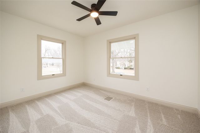 1236 43rd Street, Des Moines, IA 50311
