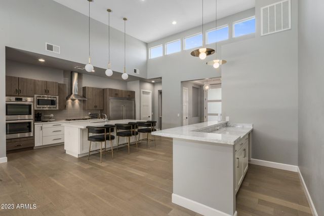 1629 E MONTEBELLO Avenue, Phoenix, AZ 85016