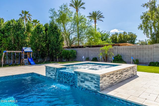 1629 E MONTEBELLO Avenue, Phoenix, AZ 85016