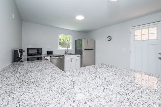 239 Pointview, Brentwood, PA 15227