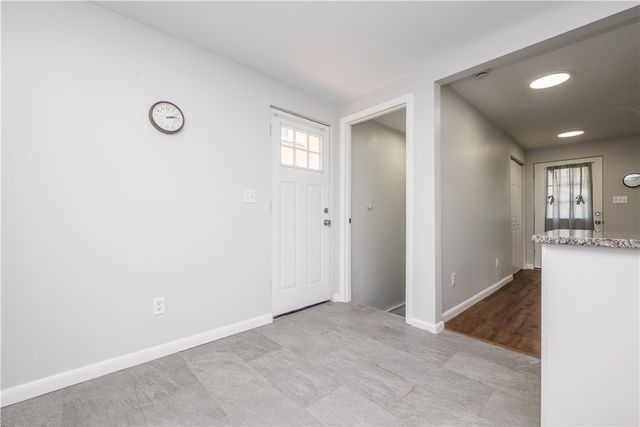 239 Pointview, Brentwood, PA 15227
