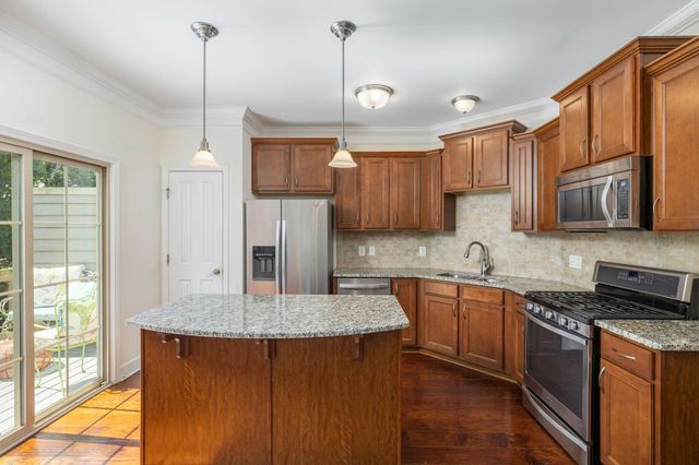 5562 Prada Dr, Brentwood, TN 37027