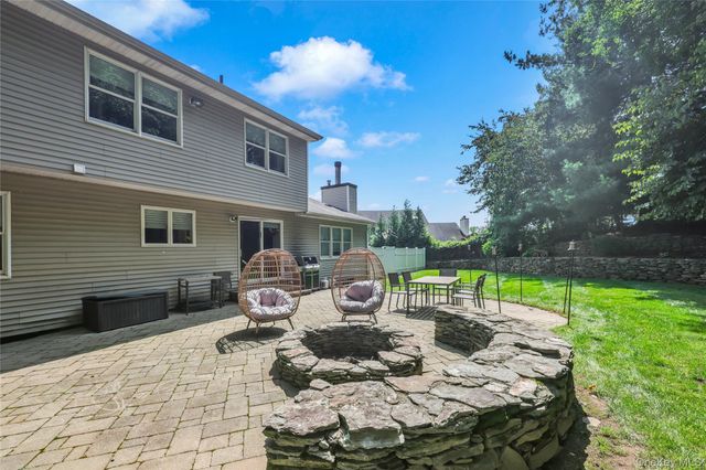 169 S Pascack Road, Nanuet, NY 10954