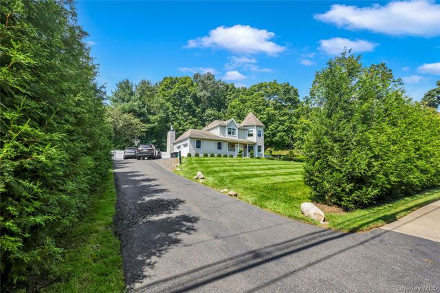 169 S Pascack Road, Nanuet, NY 10954