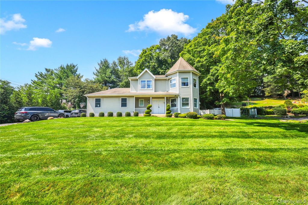 169 S Pascack Road, Nanuet, NY 10954 — exterior
