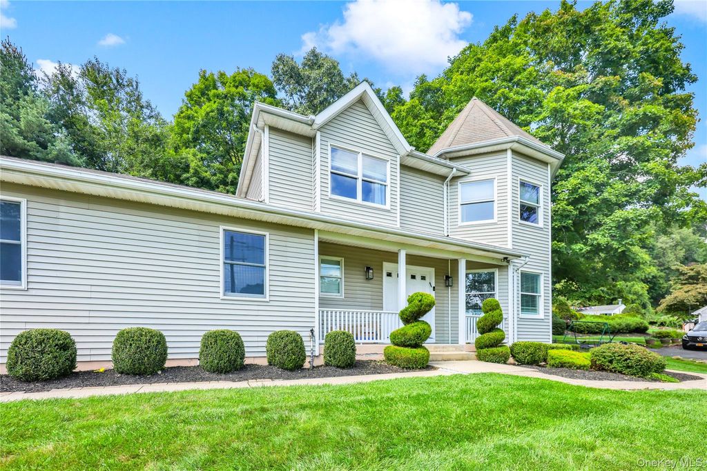 169 S Pascack Road, Nanuet, NY 10954 — photo 2