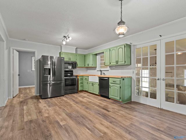 13 Pine Street, Decatur, AL 35603