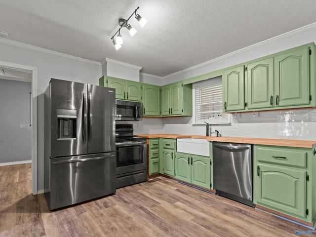 13 Pine Street, Decatur, AL 35603