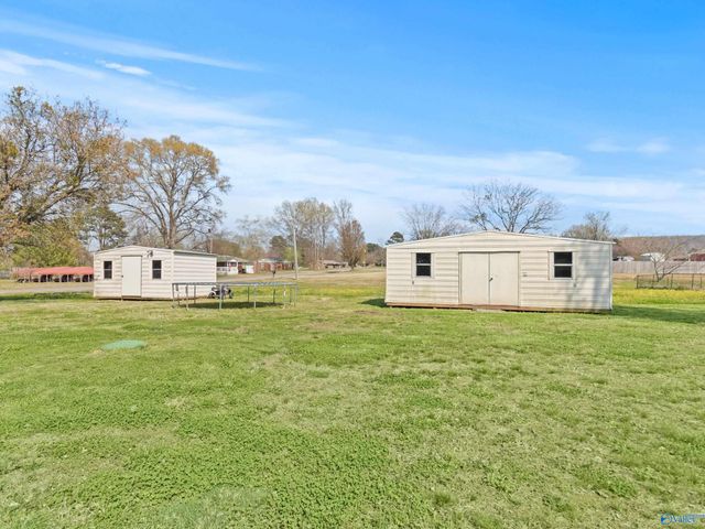 13 Pine Street, Decatur, AL 35603