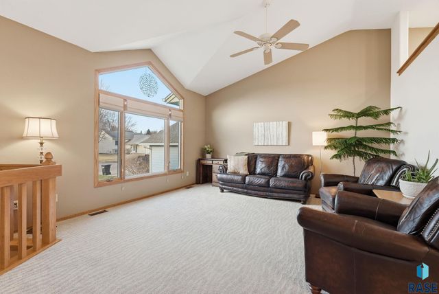 5316 E 28Th St Street, Sioux Falls, SD 57110