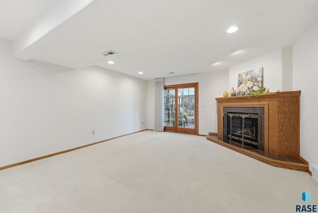 5316 E 28Th St Street, Sioux Falls, SD 57110