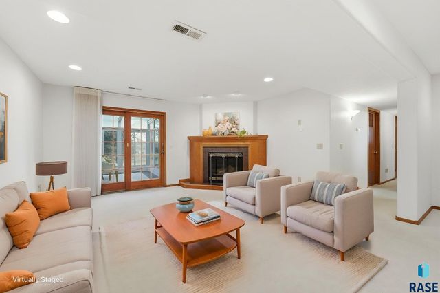 5316 E 28Th St Street, Sioux Falls, SD 57110