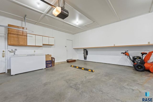 5316 E 28Th St Street, Sioux Falls, SD 57110