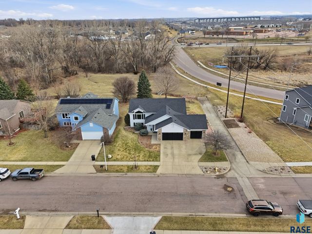 5316 E 28Th St Street, Sioux Falls, SD 57110