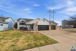 5316 E 28Th St Street, Sioux Falls, SD 57110