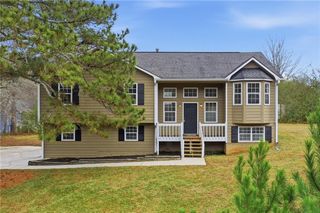 71 King Arthur Court, Dallas, GA 30157