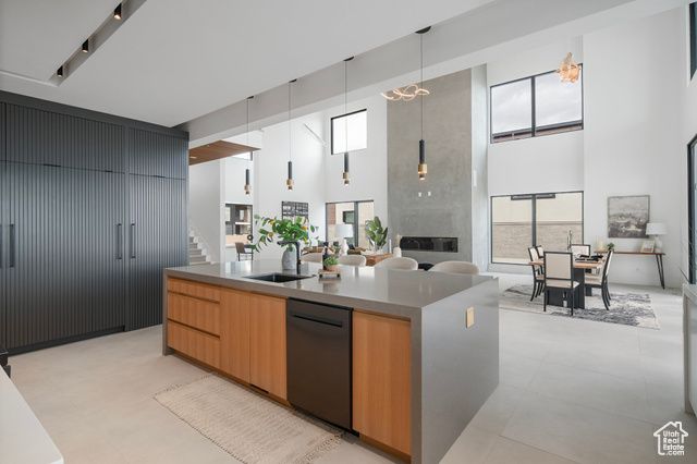 1582 S WILTSHIRE LN, Saratoga Springs, UT 84045