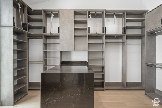 1582 S WILTSHIRE LN, Saratoga Springs, UT 84045