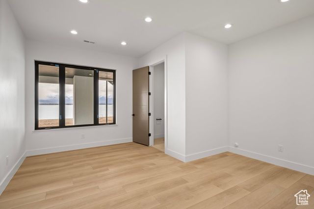 1582 S WILTSHIRE LN, Saratoga Springs, UT 84045