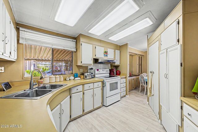 2609 W Southern Avenue 135, Tempe, AZ 85282