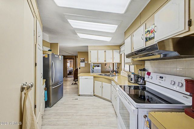 2609 W Southern Avenue 135, Tempe, AZ 85282