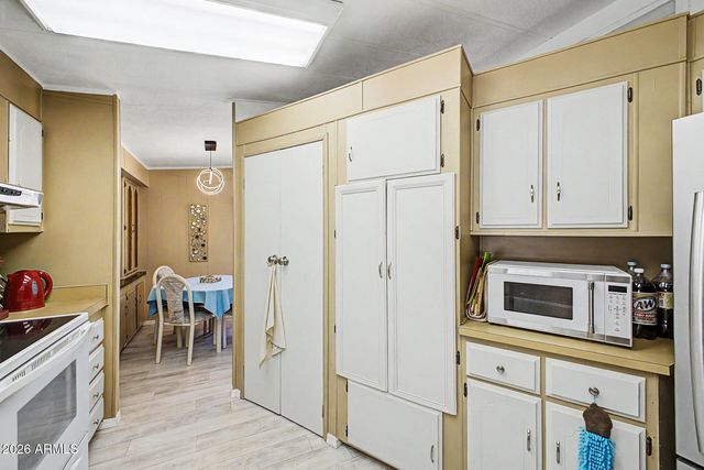 2609 W Southern Avenue 135, Tempe, AZ 85282