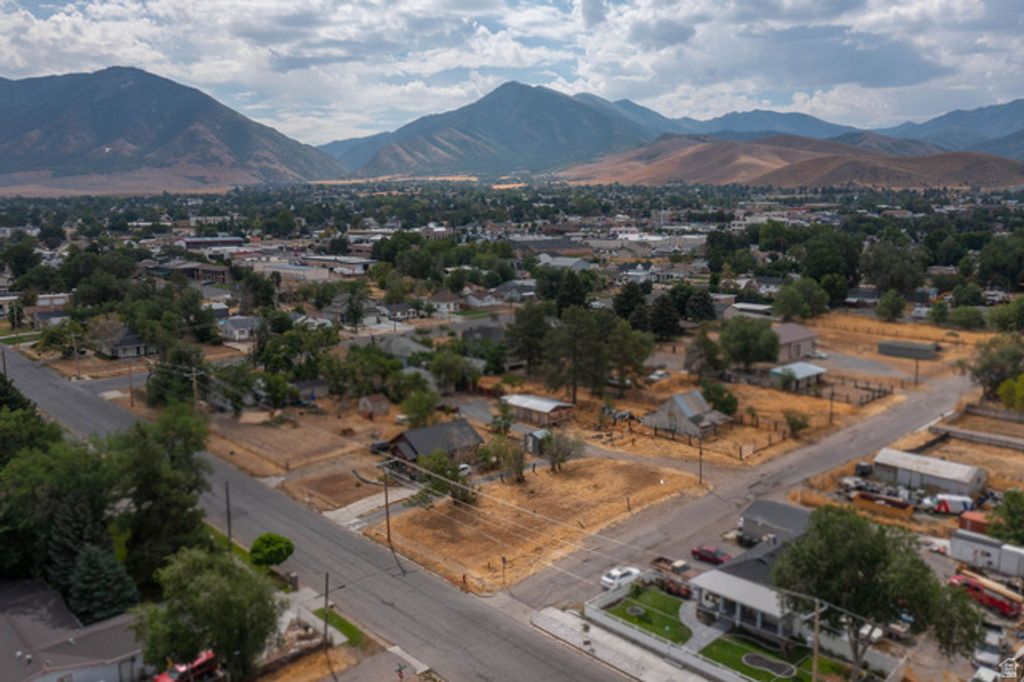 150 W 400 N, Tooele, UT 84074 — photo 5