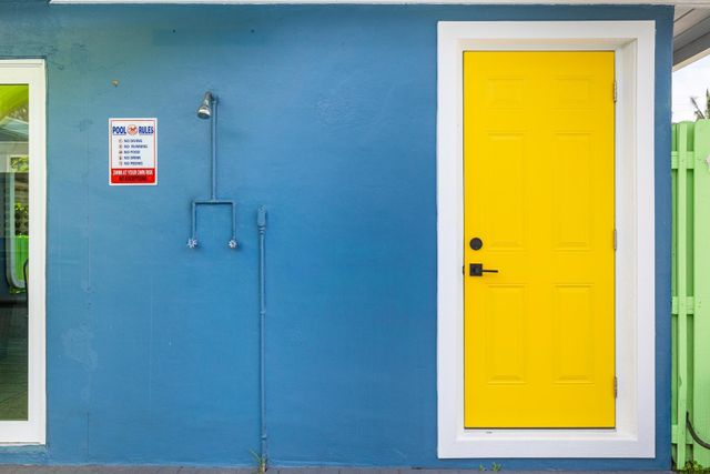 657 NW 30th Ct, Wilton Manors, FL 33311