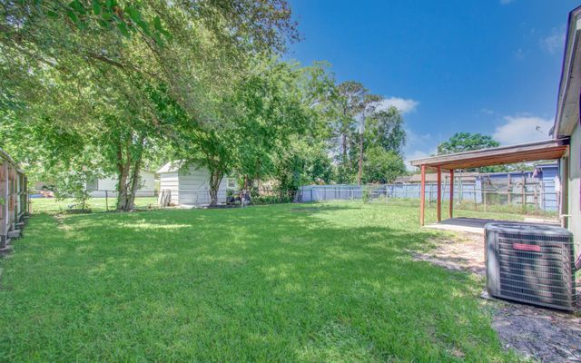 2802 Windsor Lane, Pasadena, TX 77506