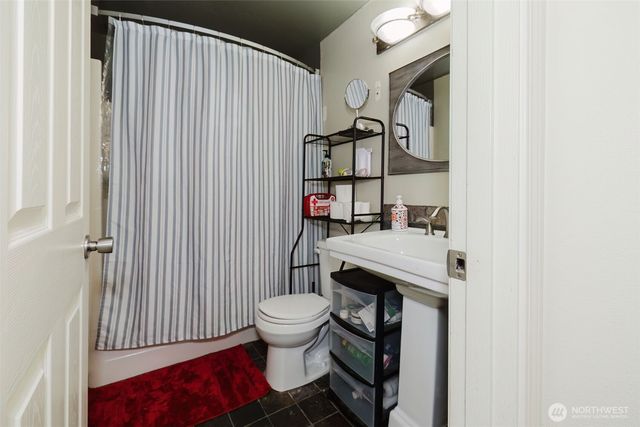 6324 E Polk Avenue, Port Orchard, WA 98366