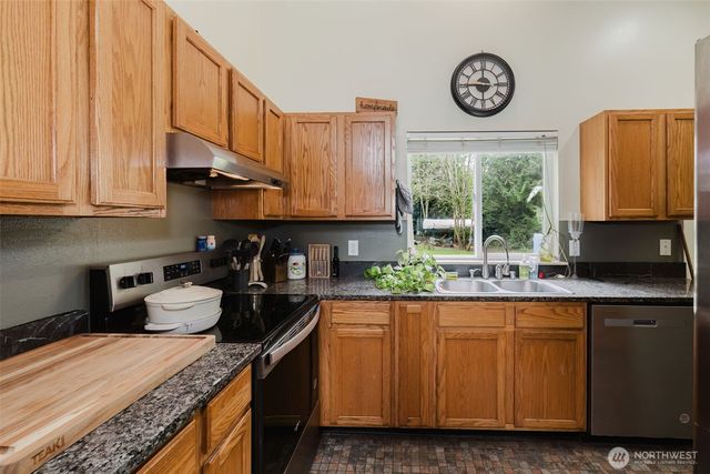 6324 E Polk Avenue, Port Orchard, WA 98366