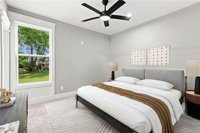 5705 Tauromee Avenue, Kansas City, KS 66102