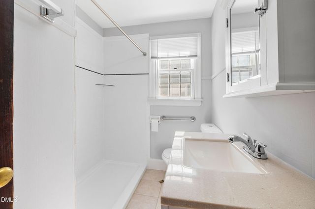 109 Lincoln Court, Raleigh, NC 27610