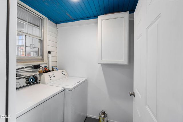 109 Lincoln Court, Raleigh, NC 27610