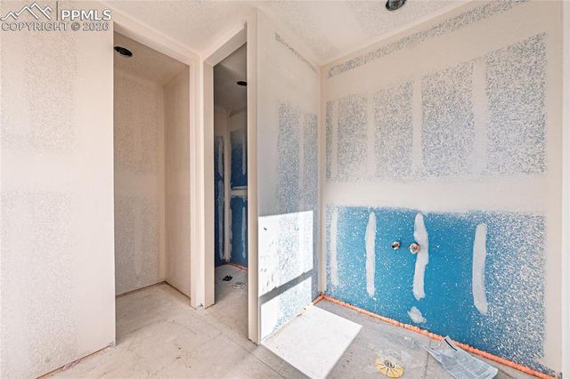 205 W Henrietta Avenue, Woodland Park, CO 80863