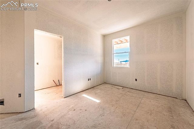 205 W Henrietta Avenue, Woodland Park, CO 80863