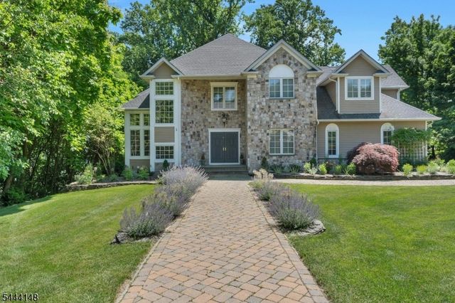 18 BAYVIEW TERRACE, Green Brook Twp., NJ 08812