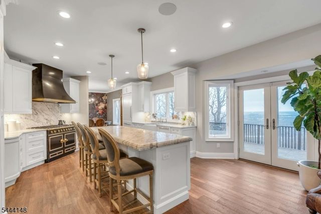 18 BAYVIEW TERRACE, Green Brook Twp., NJ 08812