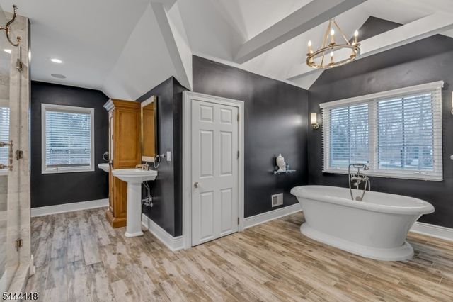 18 BAYVIEW TERRACE, Green Brook Twp., NJ 08812
