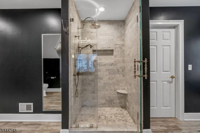 18 BAYVIEW TERRACE, Green Brook Twp., NJ 08812