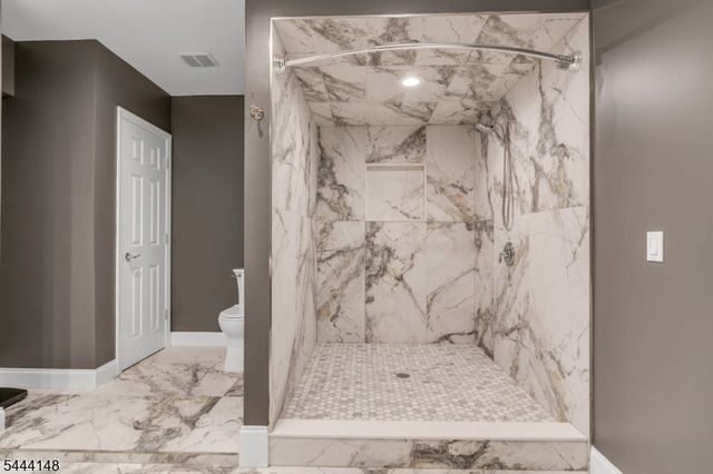 18 BAYVIEW TERRACE, Green Brook Twp., NJ 08812